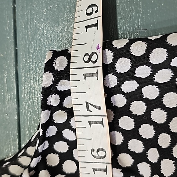 WHITE HOUSE BLACK MARKET, women's Y2K Top Black and white dots. Size small. - Picture 9 of 10